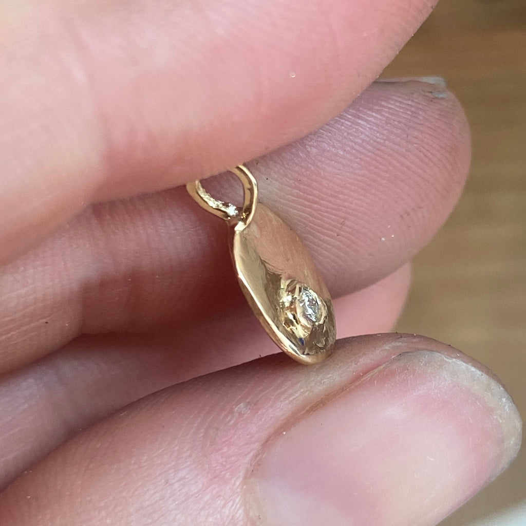 14k Medallion beam