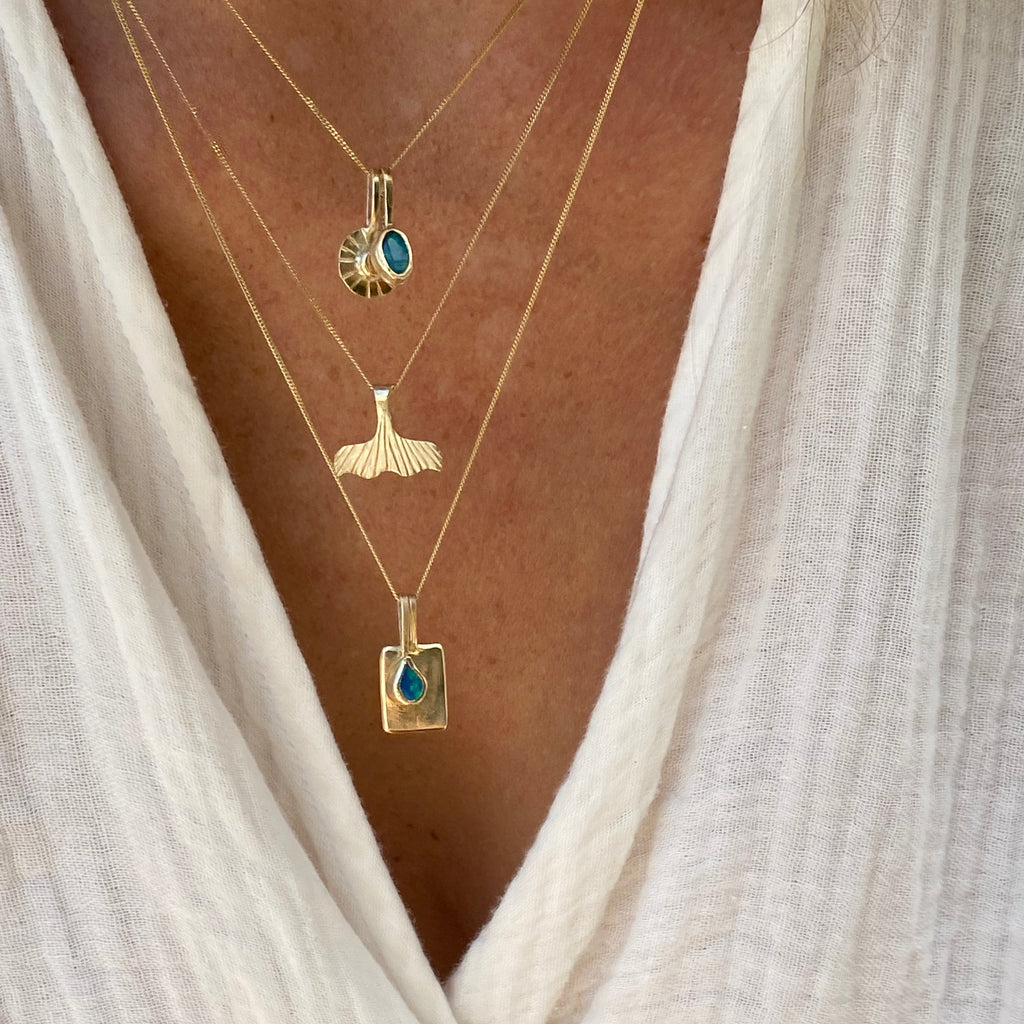 14k Isla Opal drop