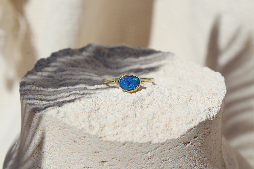 14k Isla Opal ring